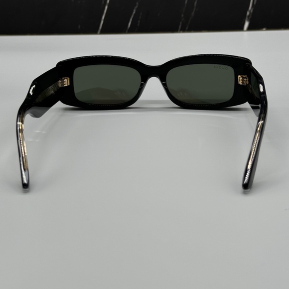 NEW GG1528S 001 GUCCI BLACK GREY SQUARE WOMEN GUCCI SUNGLASSES - Picture 10 of 14